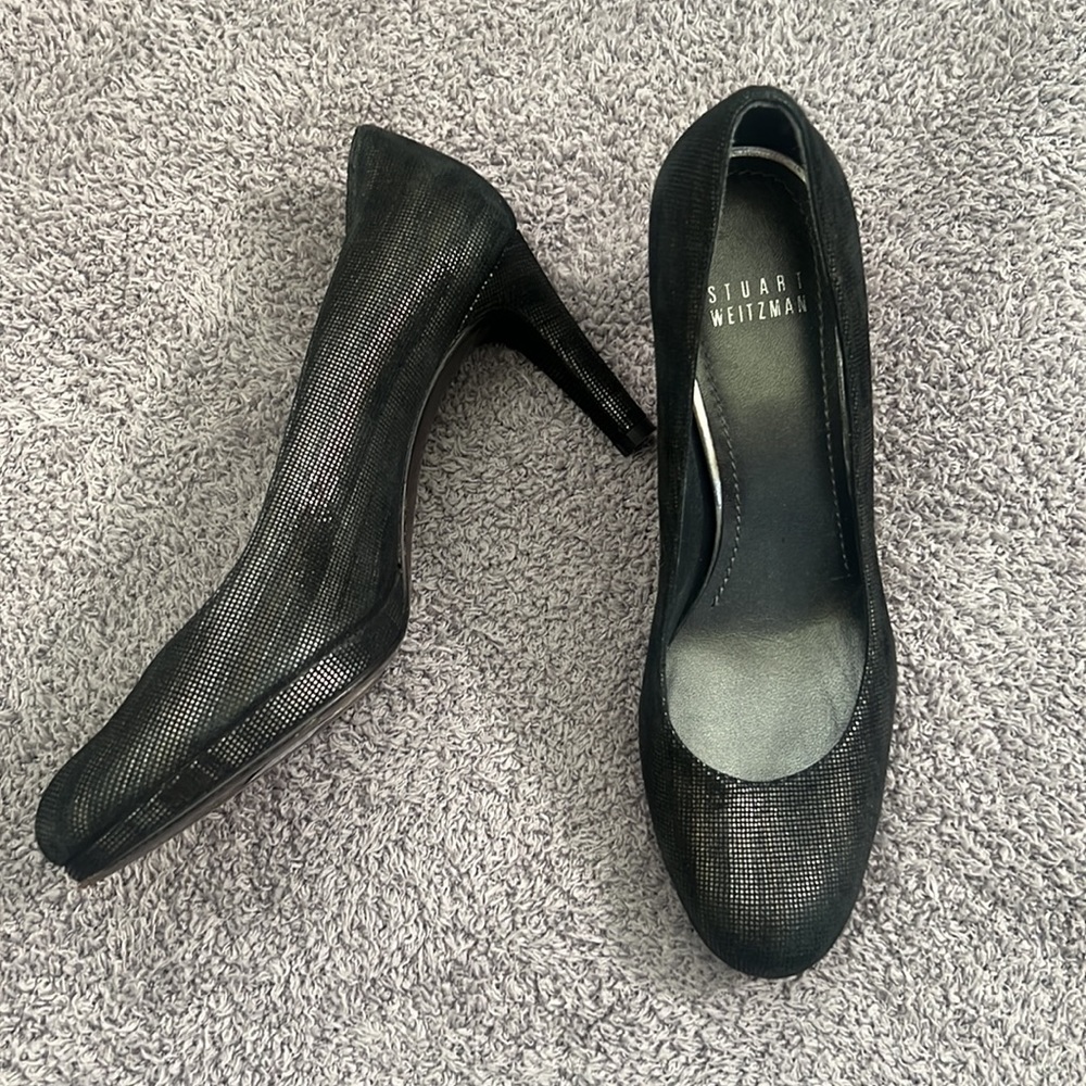 Stuart Weitzman pumps